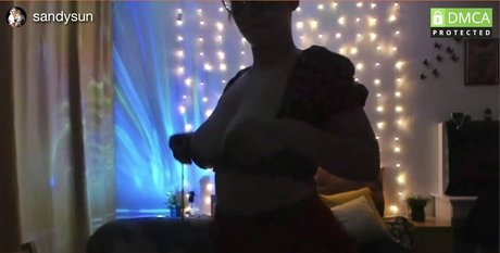 SandySun nudes onlyfans leak