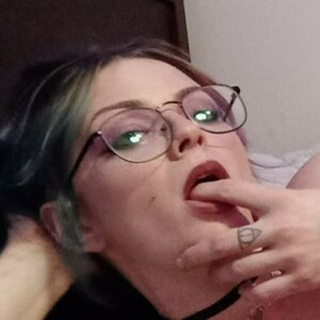 cosmickayla onlyfans star