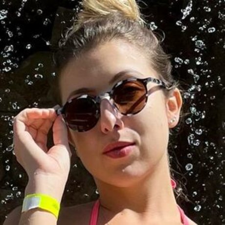 _grazineves onlyfans boobs