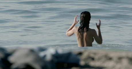 Emmanuelle Chriqui leaked nudes onlyfans