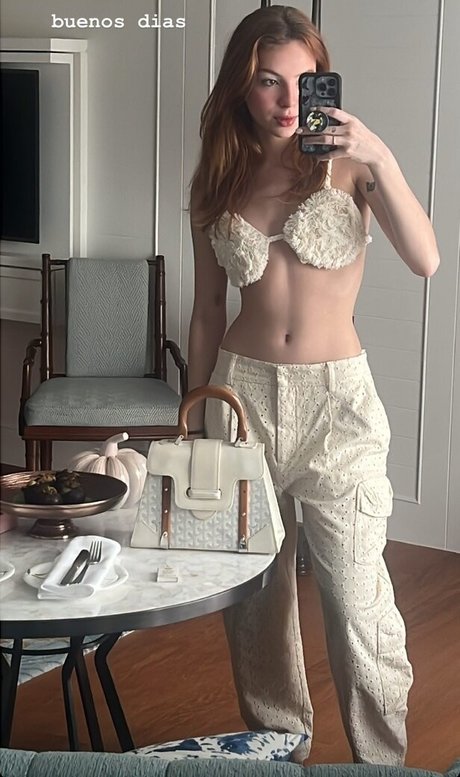 Fernanda Schneider onlyfans photos