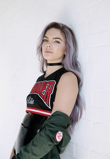 Louisa Johnson onlyfans leaj