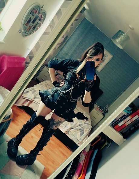 Kiwo leaked nudes onlyfans