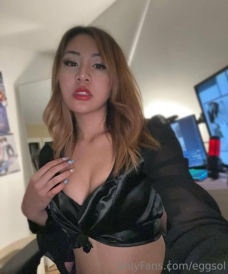 eggsol onlyfans naked leaked