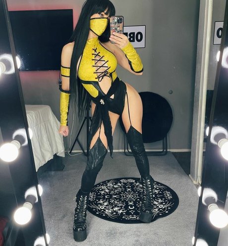 Laura Amuyus onlyfans content type