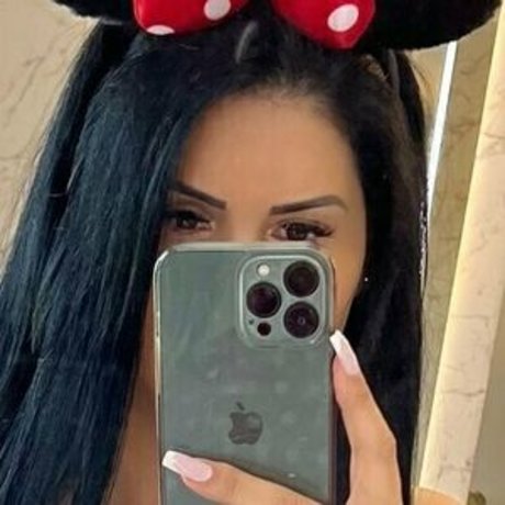 Nicoli Blanco naked onlyfans leaked