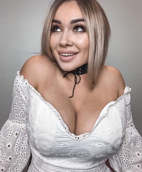 Anna Kostenko onlyfans page