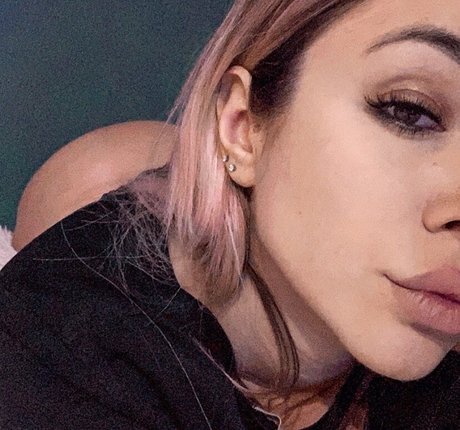 Anna Kostenko onlyfans nudes leaked