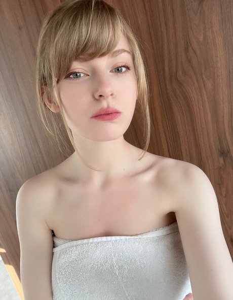 Ella Freya onlyfans lesk