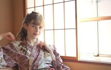 Ella Freya onlyfans leakes