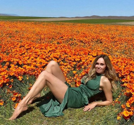 Vanessa Angel new onlyfans leaks