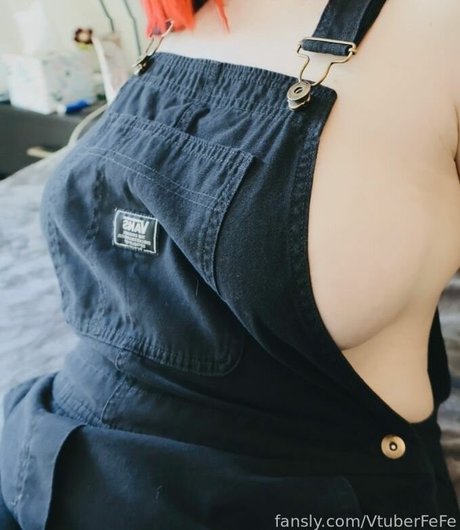 VtuberFefe new onlyfans leak