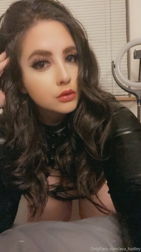 ava hadley onlyfans hot