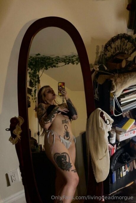 Livingdeadmorgue ass onlyfans