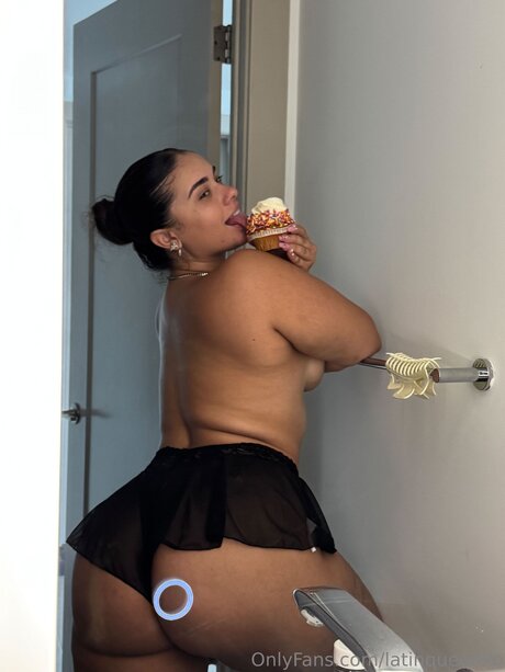 Latinqueenxo onlyfans naked porn