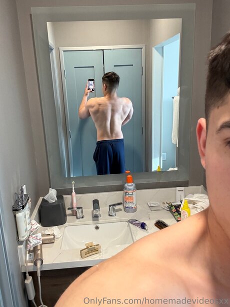 Homemadevideosxx on onlyfans