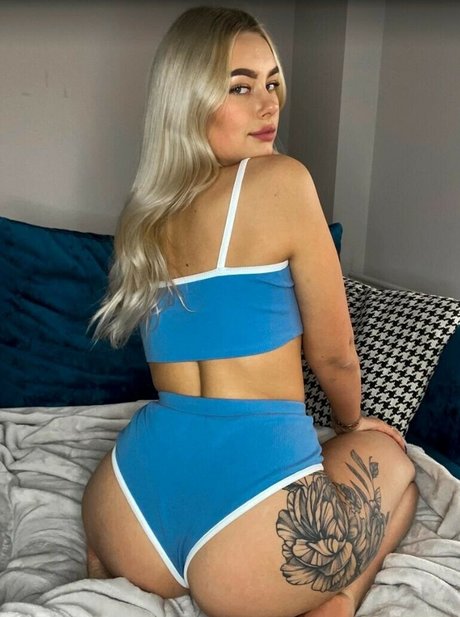 Angel Nura leaked onlyfans