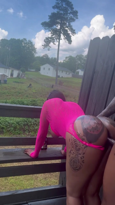 Katt Von Don onlyfans naked pics