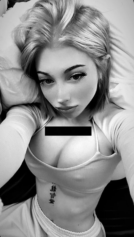 noemiexlili onlyfans porn leak