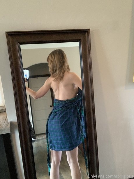 huge natural tits onlyfans hot snap