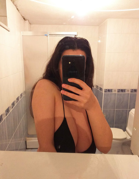 Merve Damla onlyfans page