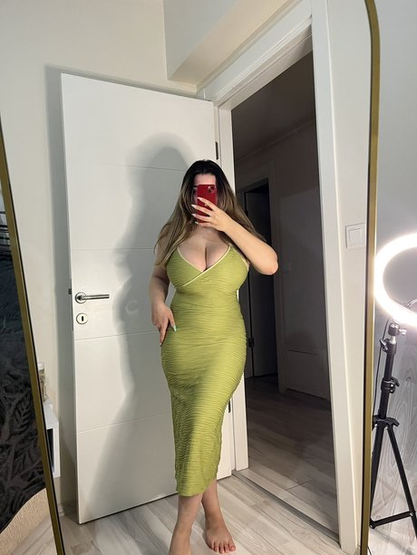 Merve Damla onlyfans nude