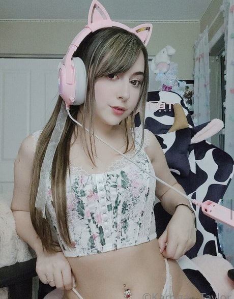 Karrigan Taylor onlyfans leaks