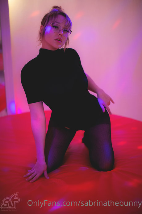 hairy vagina onlyfans erotic shot