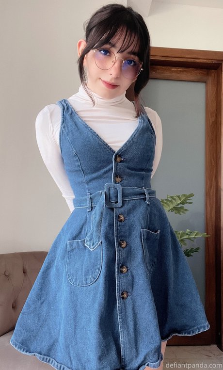 asian cowgirl onlyfans sexy naked self-portrait