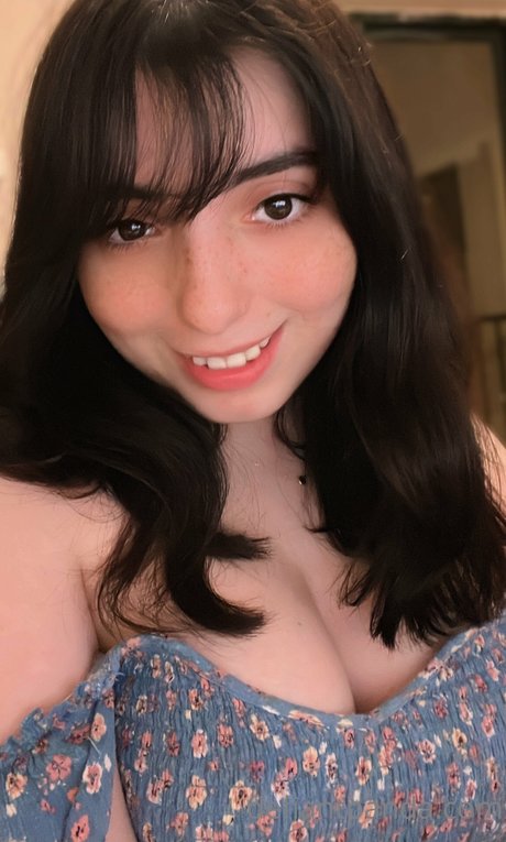 defiantpanda onlyfans nude photos