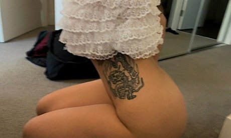 Olivia Evi Plant naked onlyfans leak