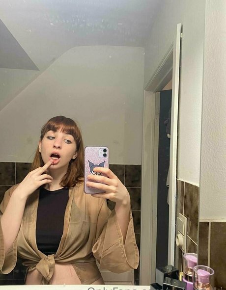 yuki tsuki Profile pic