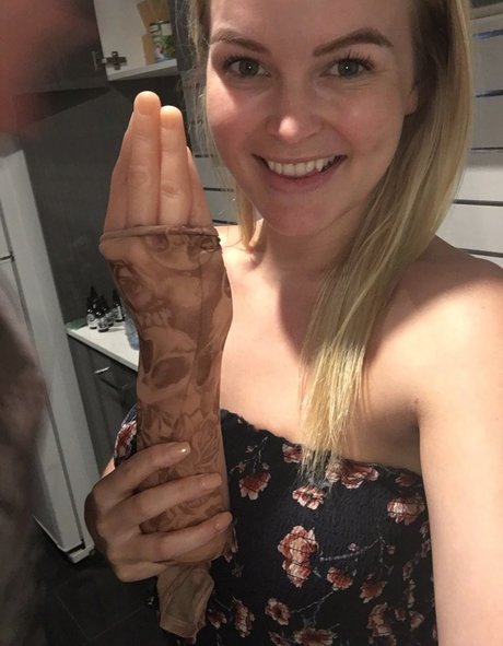 ebony trans onlyfans pornos self-portrait