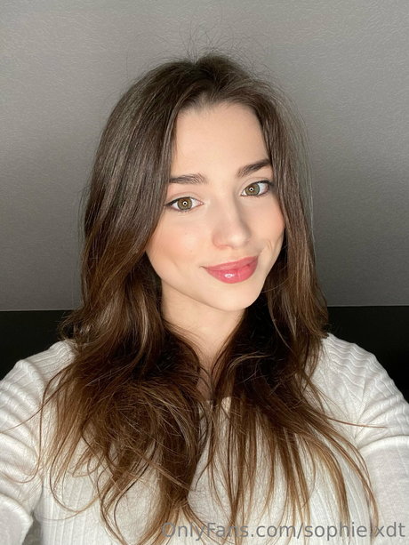 sophie xdt only fans leaked