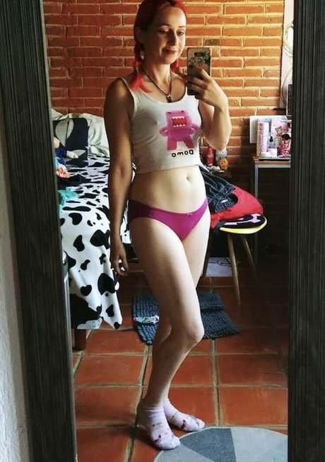 Litzia Moon onlyfans leajs