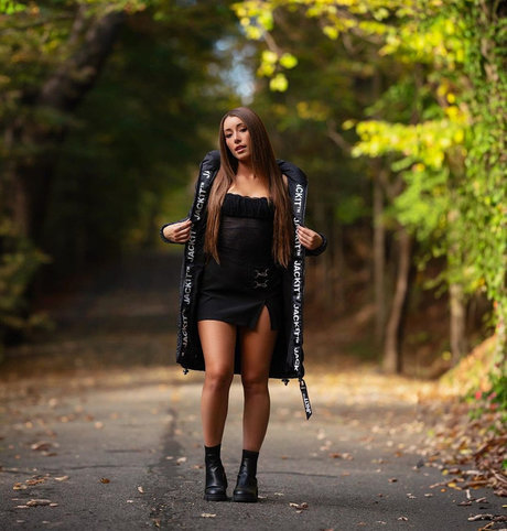 Sydney Lint leaked onlyfans free