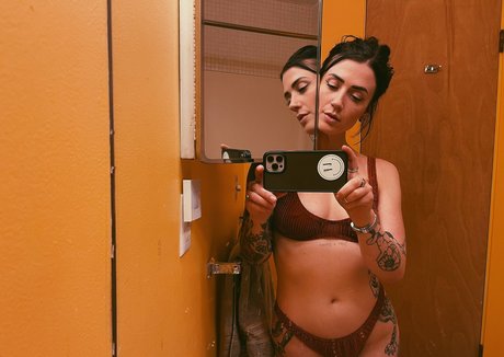 grouponboobjob_ nudes onlyfans leak