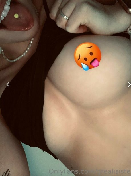 Greta and Alice onlyfans topless