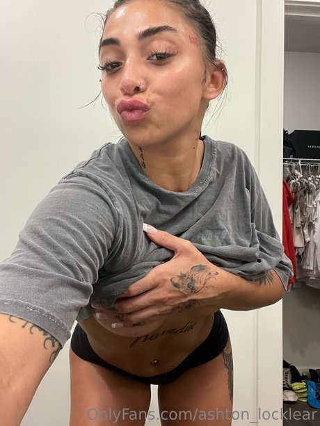 Ashton Locklear only fans