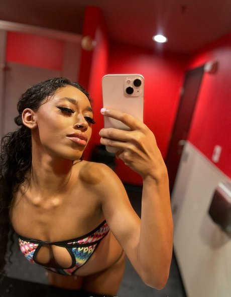 natural ebony onlyfans beautiful photo