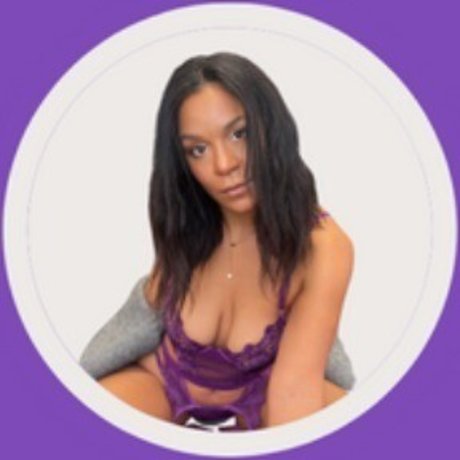 Missfluo nude on onlyfans