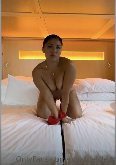 nerdy onlyfans sexy xxx selfie