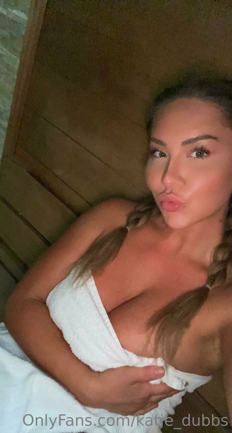 Katie Williams onlyfans nudes