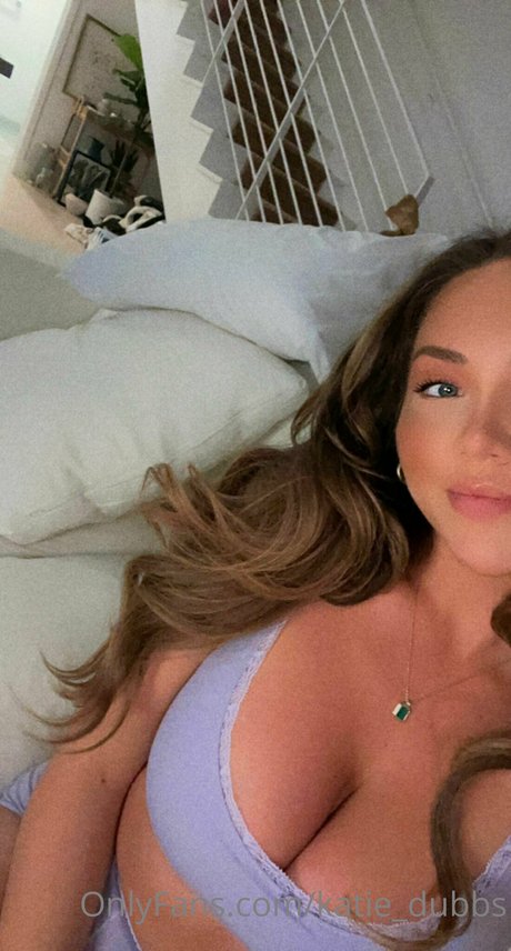 Katie Williams onlyfans nude pics