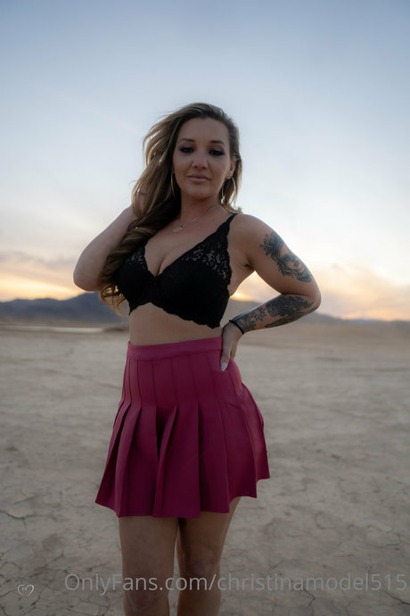 petite feet onlyfans xxx frame