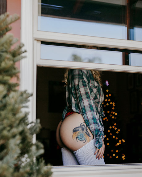 milf model onlyfans hot nude portrayal