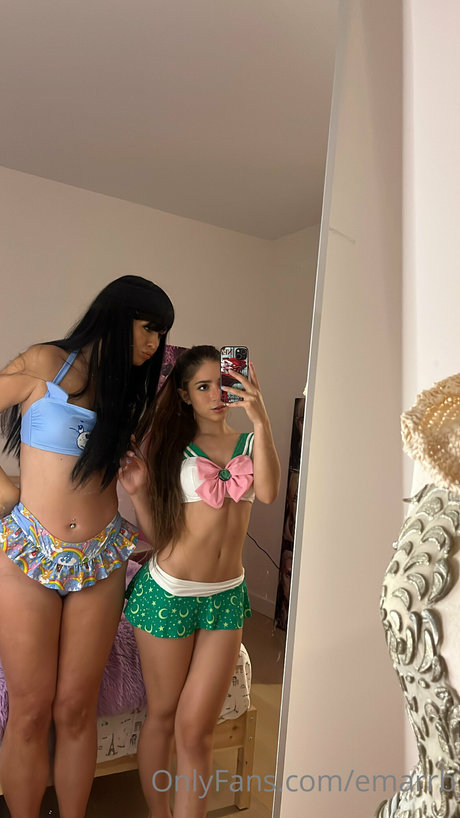 Emarr B onlyfans nude pics