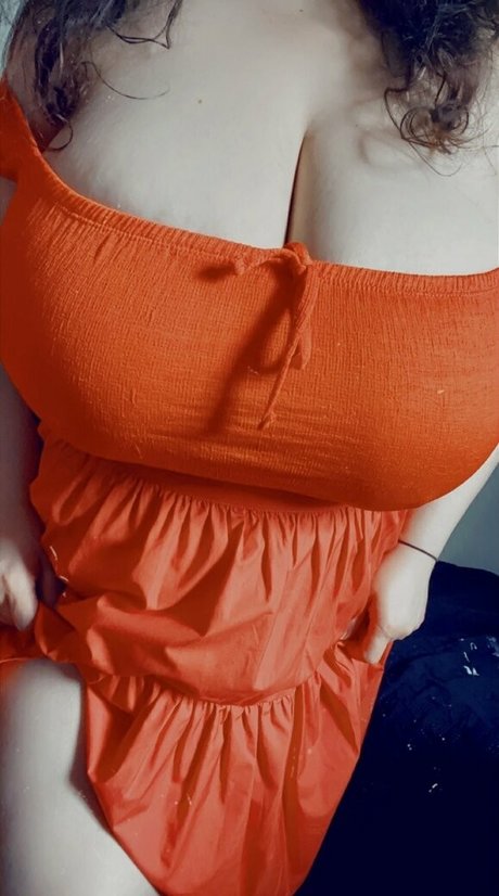 Bella Gold onlyfans leaks