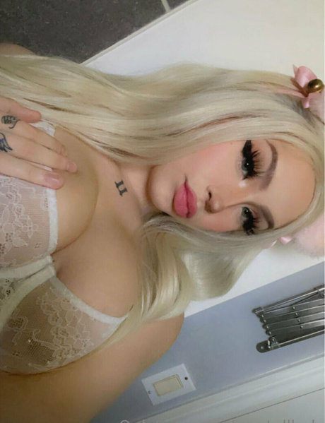 crystallhub onlyfans leak naked