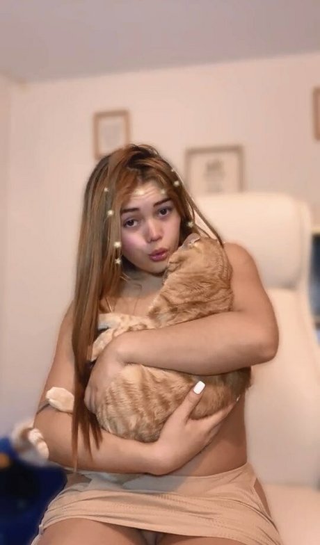 Caramelito only fans nude leaks